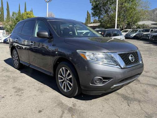 2014 Nissan Pathfinder S