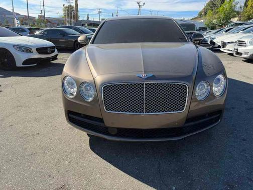 2015 Bentley Flying Spur Base