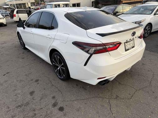 2021 Toyota Camry LE