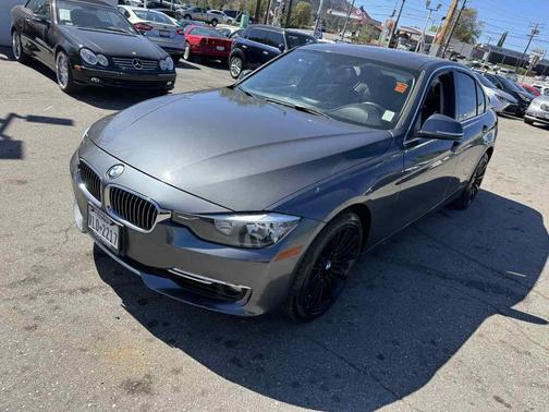 2012 BMW 328 328i
