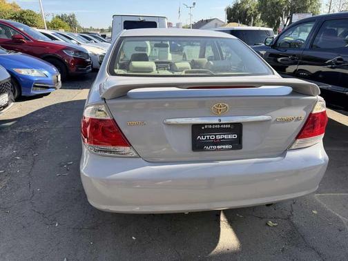 2005 Toyota Camry SE