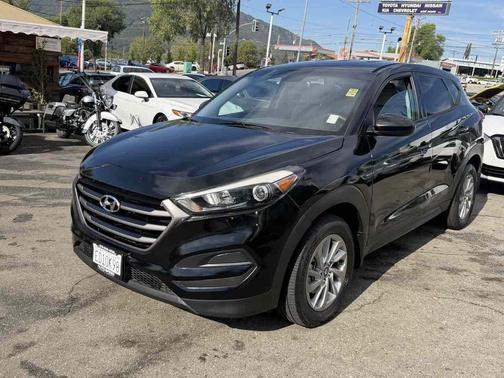2016 Hyundai TUCSON SE