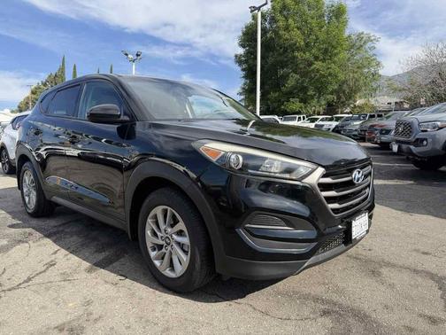 2016 Hyundai TUCSON SE