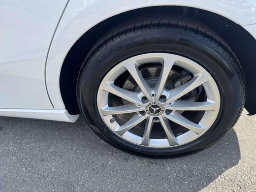2021 Mercedes-Benz A-Class Sedan