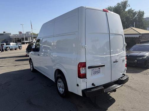 2019 Nissan NV Cargo NV2500 HD SV V8