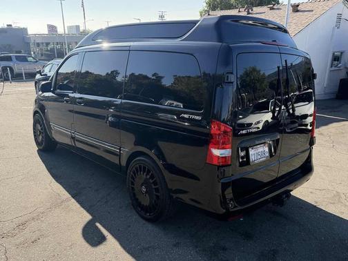 2018 Mercedes-Benz Metris Base