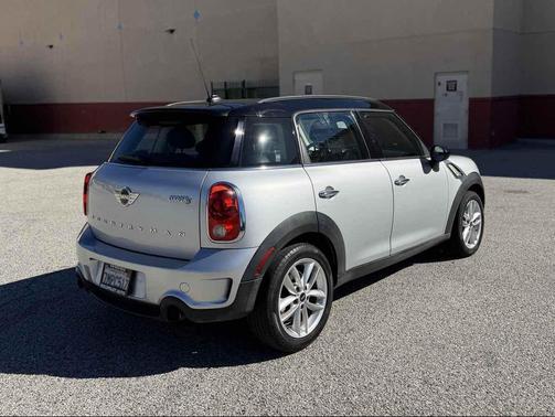 2014 MINI Countryman Cooper S