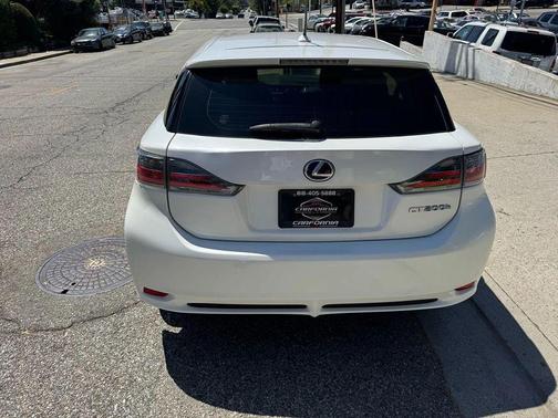2011 Lexus CT 200h Base