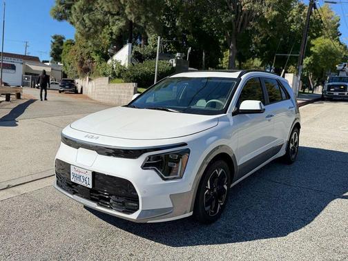 2023 Kia Niro EV Wave