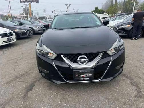 Super Black 2017 Nissan Maxima 3.5 SV