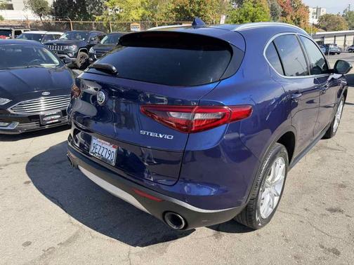 2018 Alfa Romeo Stelvio Ti