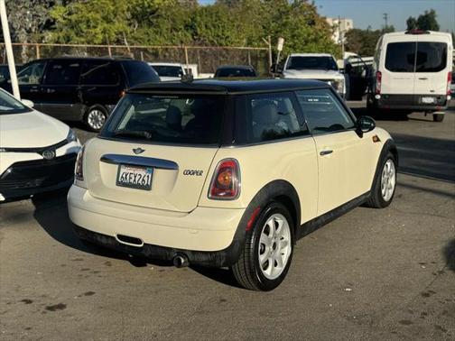 2010 MINI Cooper Base