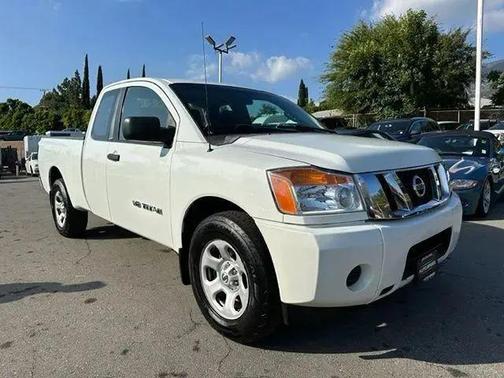 Glacier White 2014 Nissan Titan S