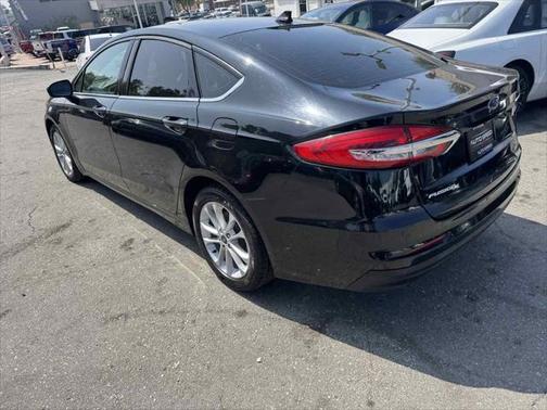 2020 Ford Fusion Hybrid SE