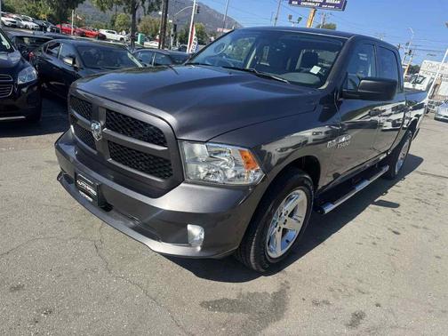 2017 RAM 1500 Tradesman/Express