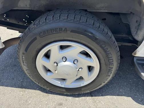 2011 Ford E350 Super Duty XLT