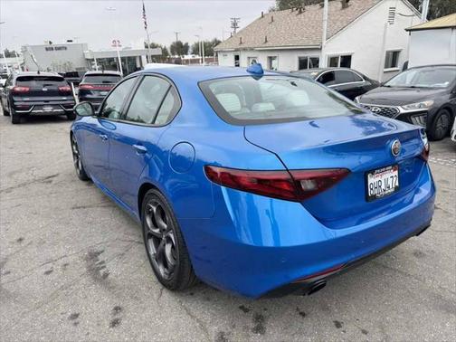 2019 Alfa Romeo Giulia Base