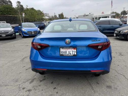 2019 Alfa Romeo Giulia Base