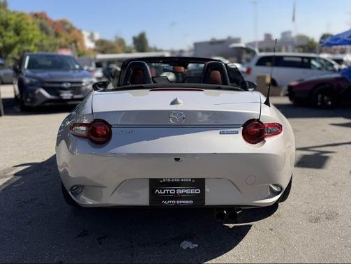 2022 Mazda MX-5 Miata Grand Touring