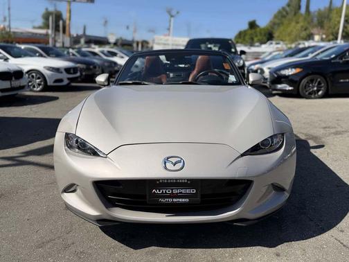 2022 Mazda MX-5 Miata Grand Touring