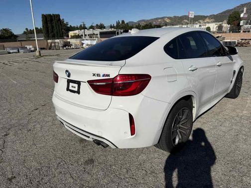 White 2017 BMW X6 M