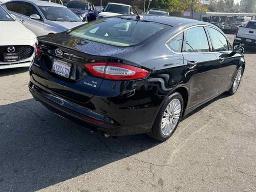 2013 Ford Fusion Hybrid SE Hybrid