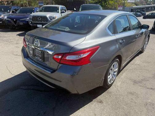 Gun Metallic 2016 Nissan Altima 2.5 S