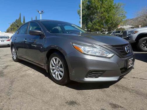Gun Metallic 2016 Nissan Altima 2.5 S