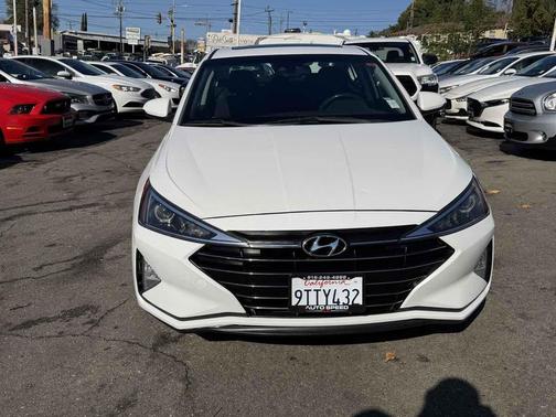 2019 Hyundai ELANTRA Value Edition