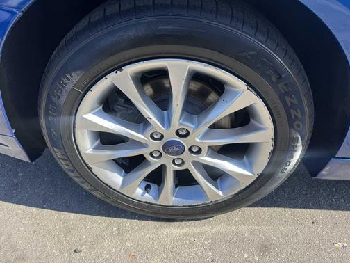 2017 Ford Fusion Hybrid SE