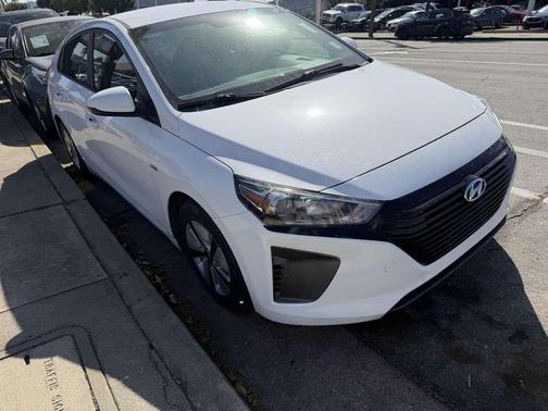 2018 Hyundai IONIQ Hybrid Blue