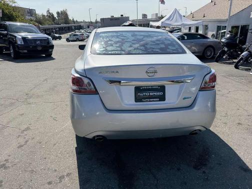 Brilliant Silver Metallic 2014 Nissan Altima 2.5 S