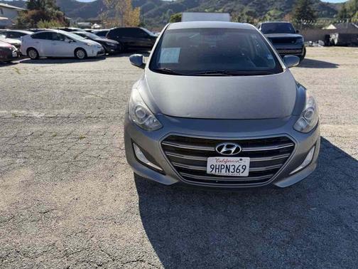 2016 Hyundai Elantra GT Base