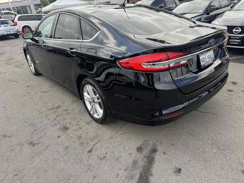 2018 Ford Fusion Hybrid SE