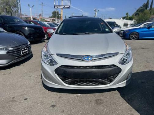 2015 Hyundai SONATA Hybrid Limited