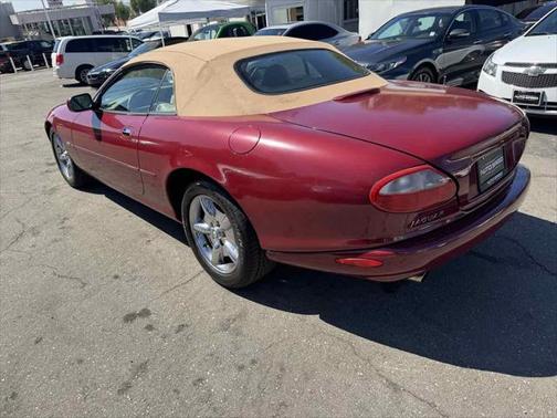 1999 Jaguar XK8 Base