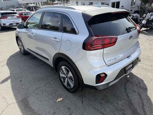 2020 Kia Niro LX