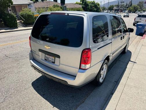 2005 Chevrolet Uplander Base