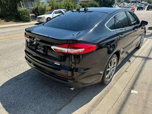 2019 Ford Fusion SEL