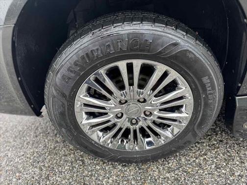 2011 Chrysler Town & Country Limited