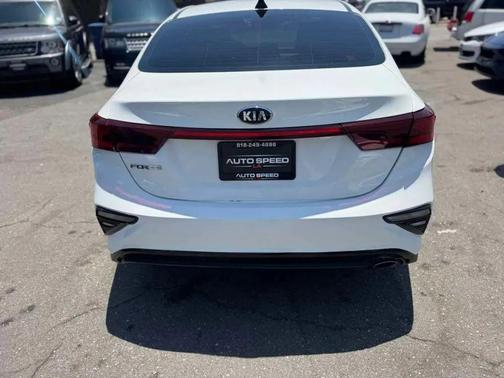 Clear White 2021 Kia Forte LXS