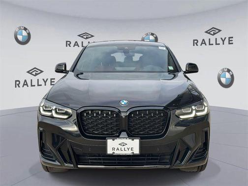 2023 BMW X4 xDrive30i