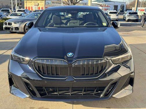 2026 BMW 550e xDrive