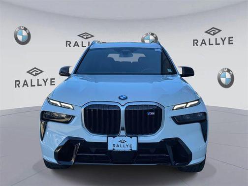 2025 BMW X7 M60i