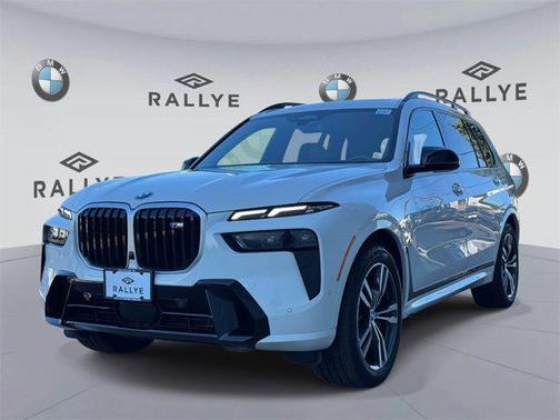 2025 BMW X7 M60i