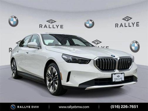 2024 BMW i5 eDrive40