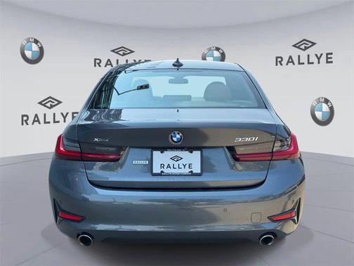 2022 BMW 330 xDrive