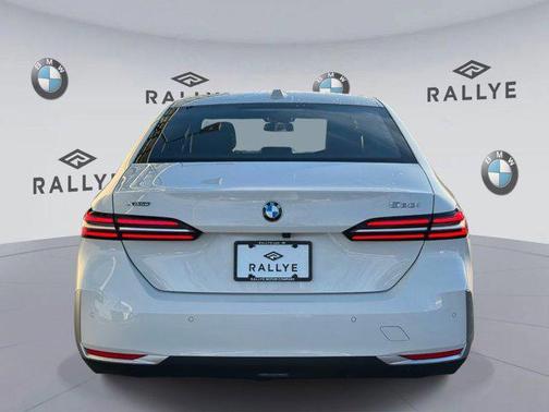2026 BMW 530 xDrive