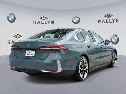 2024 BMW i5 eDrive40