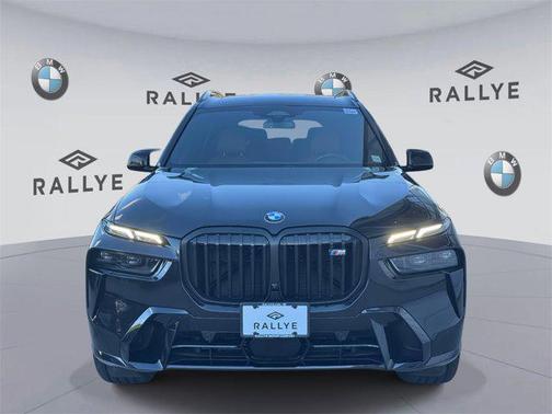 2025 BMW X7 M60i
